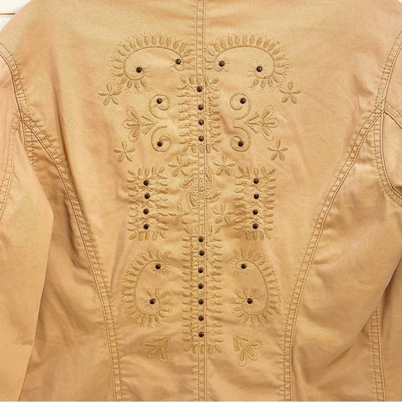 🍓CHICO'S Western Embroidered Light
Weight Jacket Size Small Chico’s 0 Lagenlook - Picture 3 of 10
